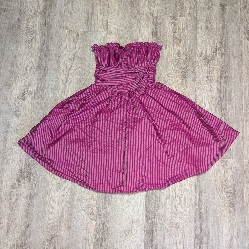 Betsey Johnson Y2K Pink Striped Taffeta Strapless Mini Dress Size 2